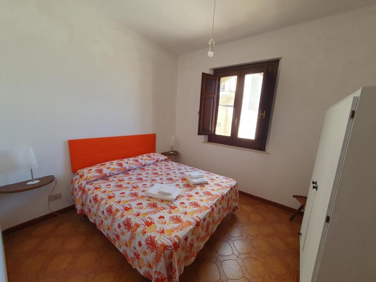 Villino Maria Elena Apartment วาลเดอรีส ภายนอก รูปภาพ